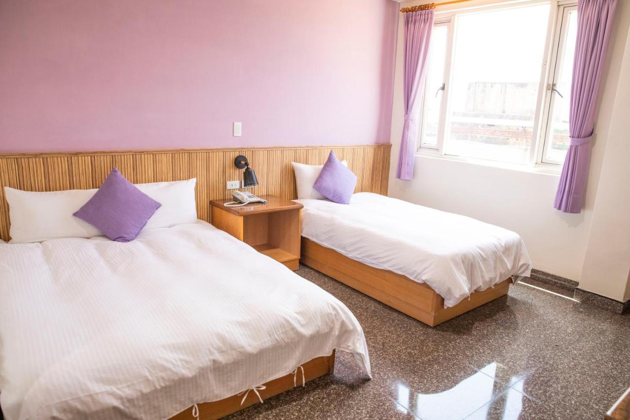 Holiday Hotel Нанган Экстерьер фото